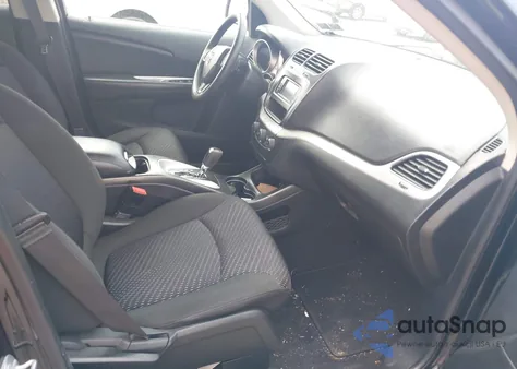 2019 Dodge Journey Se z USA, uszkodzony, nr VIN 3C4PDCBBXKT804797